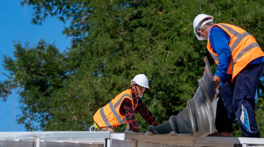 Professional new roof installation services in Cairo, OH